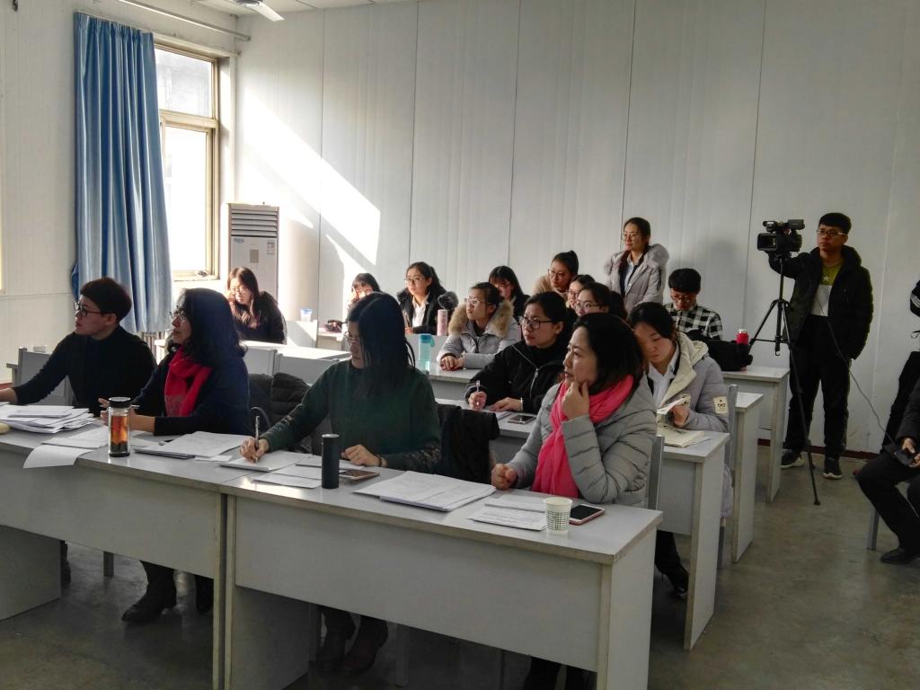 评委为学生打分